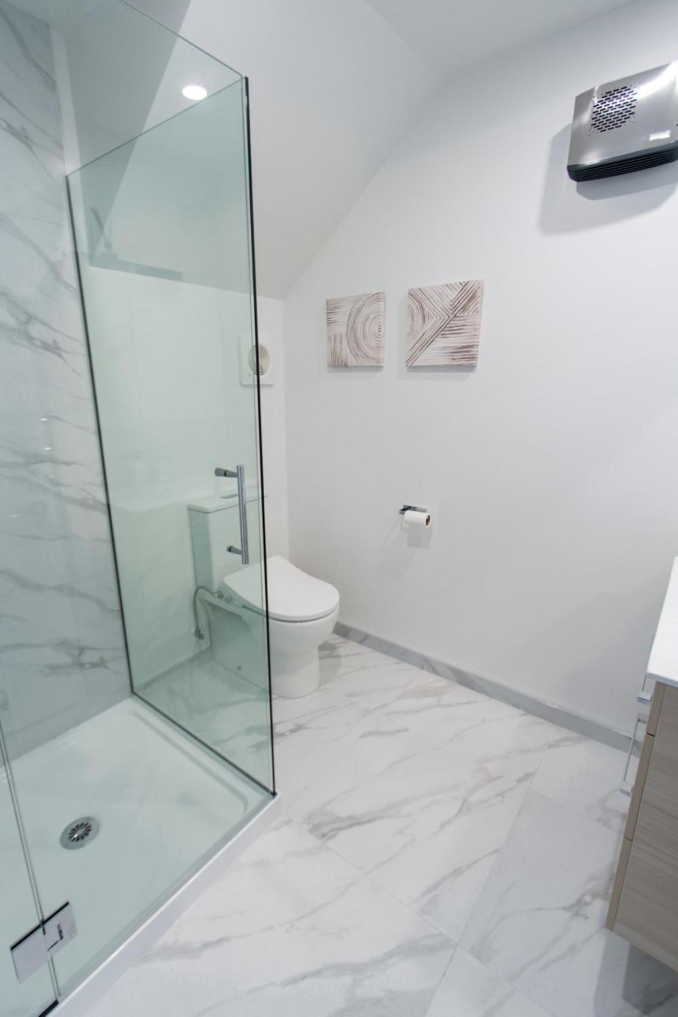 Stylish 2-Bedroom Haven Next To Hagley Park Christchurch Exterior foto